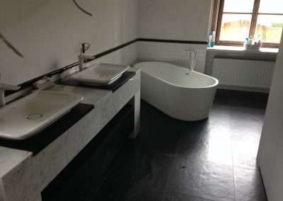 Vloerwerken - betegeling badkamer